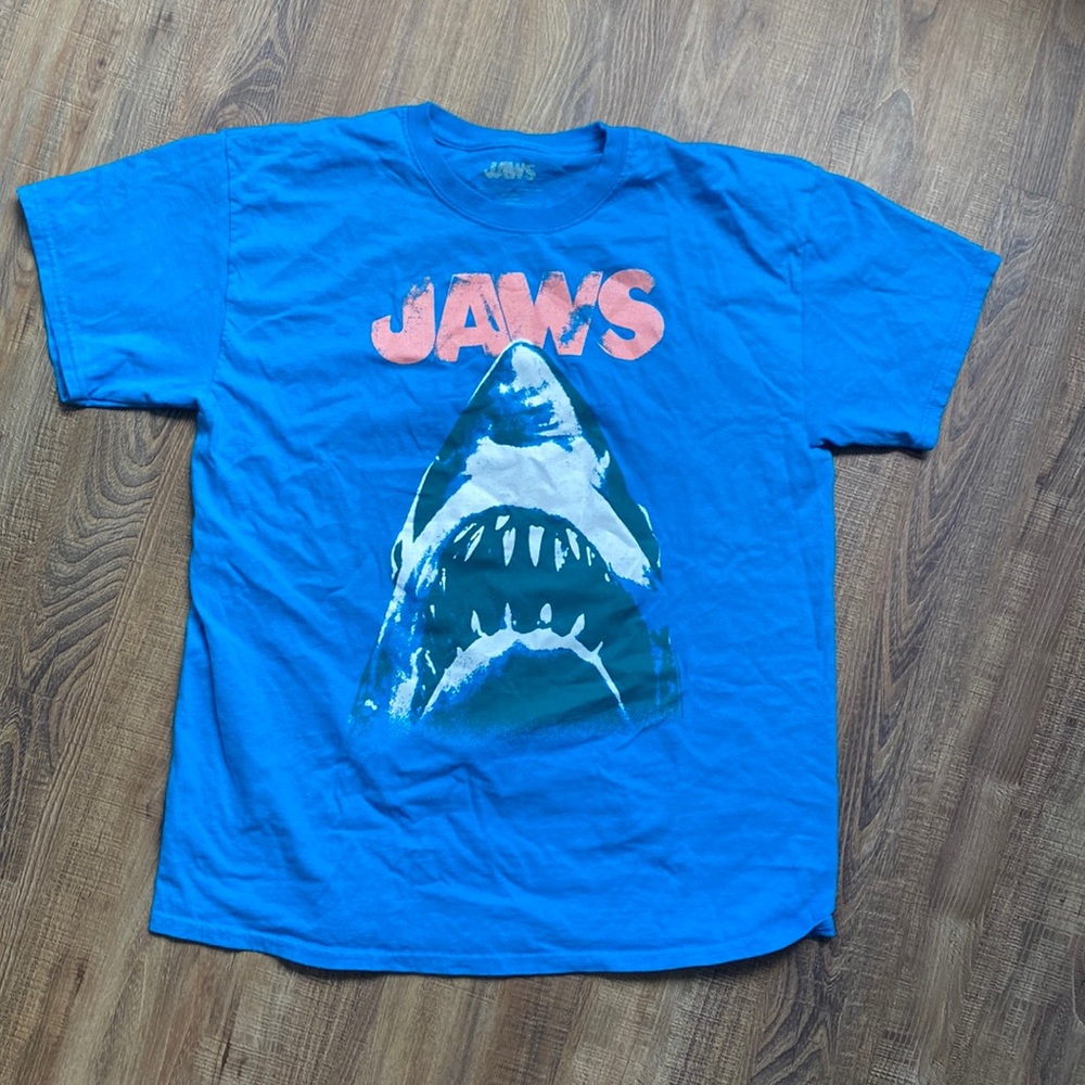Jaws tee